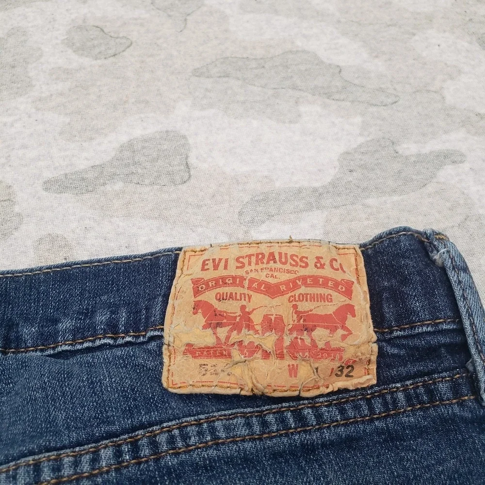 Levi's 514 Jeans Mens 34x32 Blue Straight Leg Denim Medium Wash Stretch